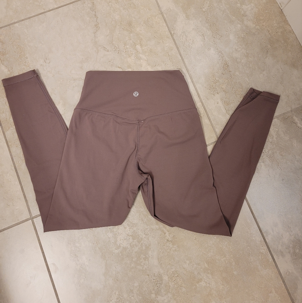 Lululemon capri leggings